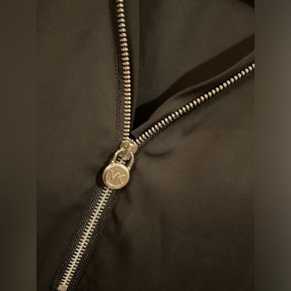 Michael Kors women’s zip blouse, small - Picture 5 of 5